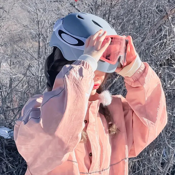 农村里飞出金凤凰